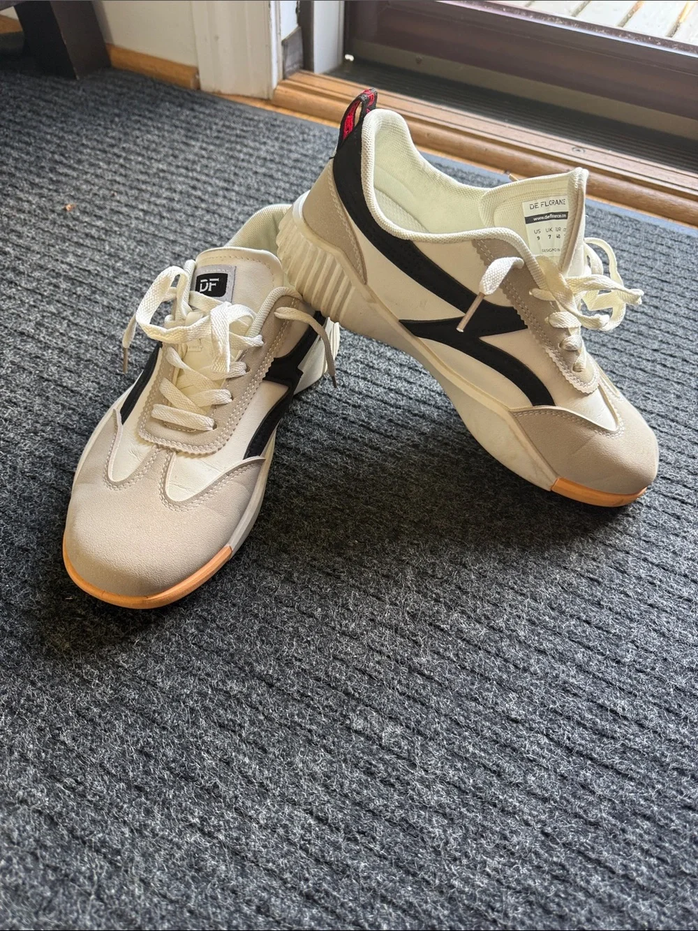 De Florance Sneakers - Picture 1 of 6